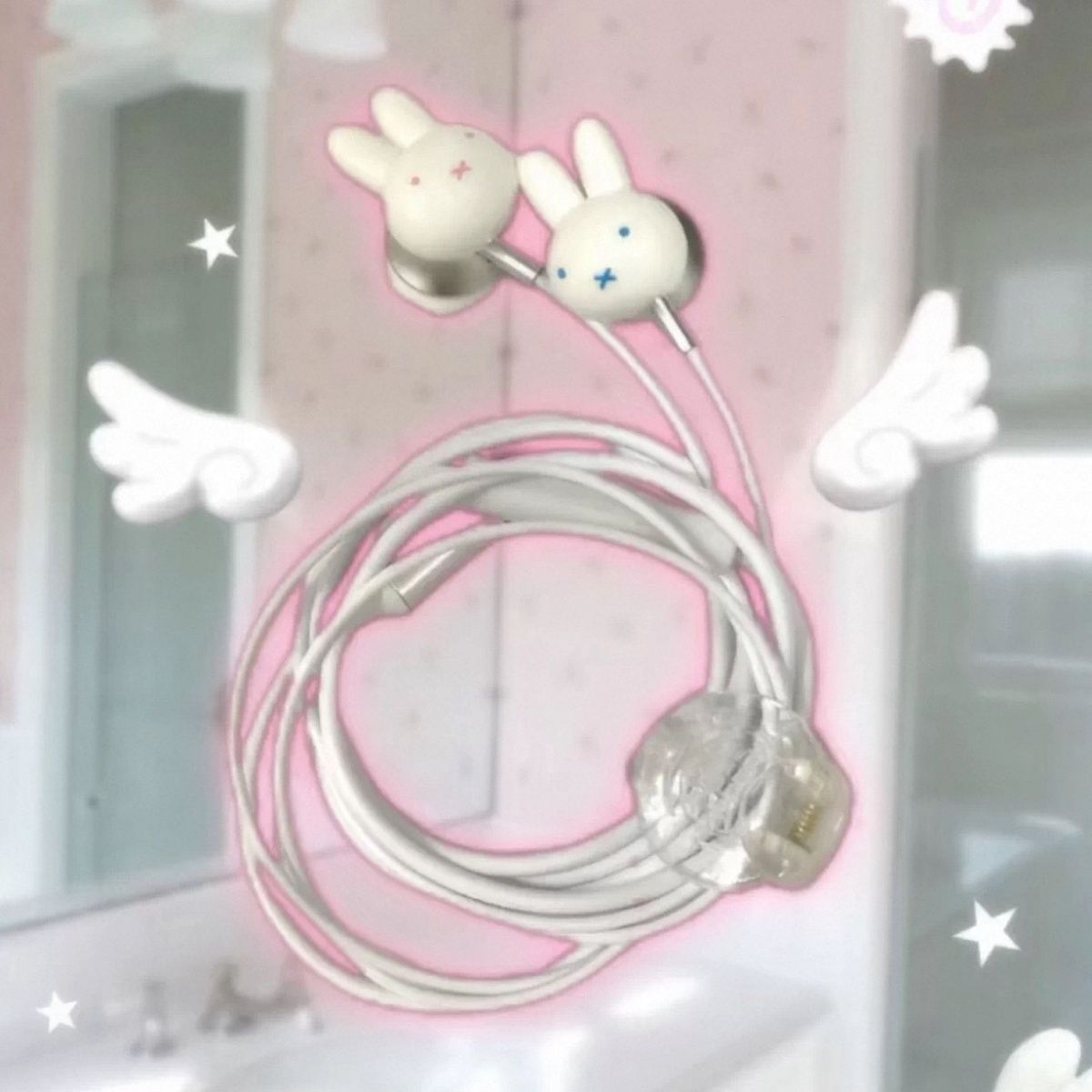Usb C Earphone - Vintage Cute Miffy Rabbit Wired in